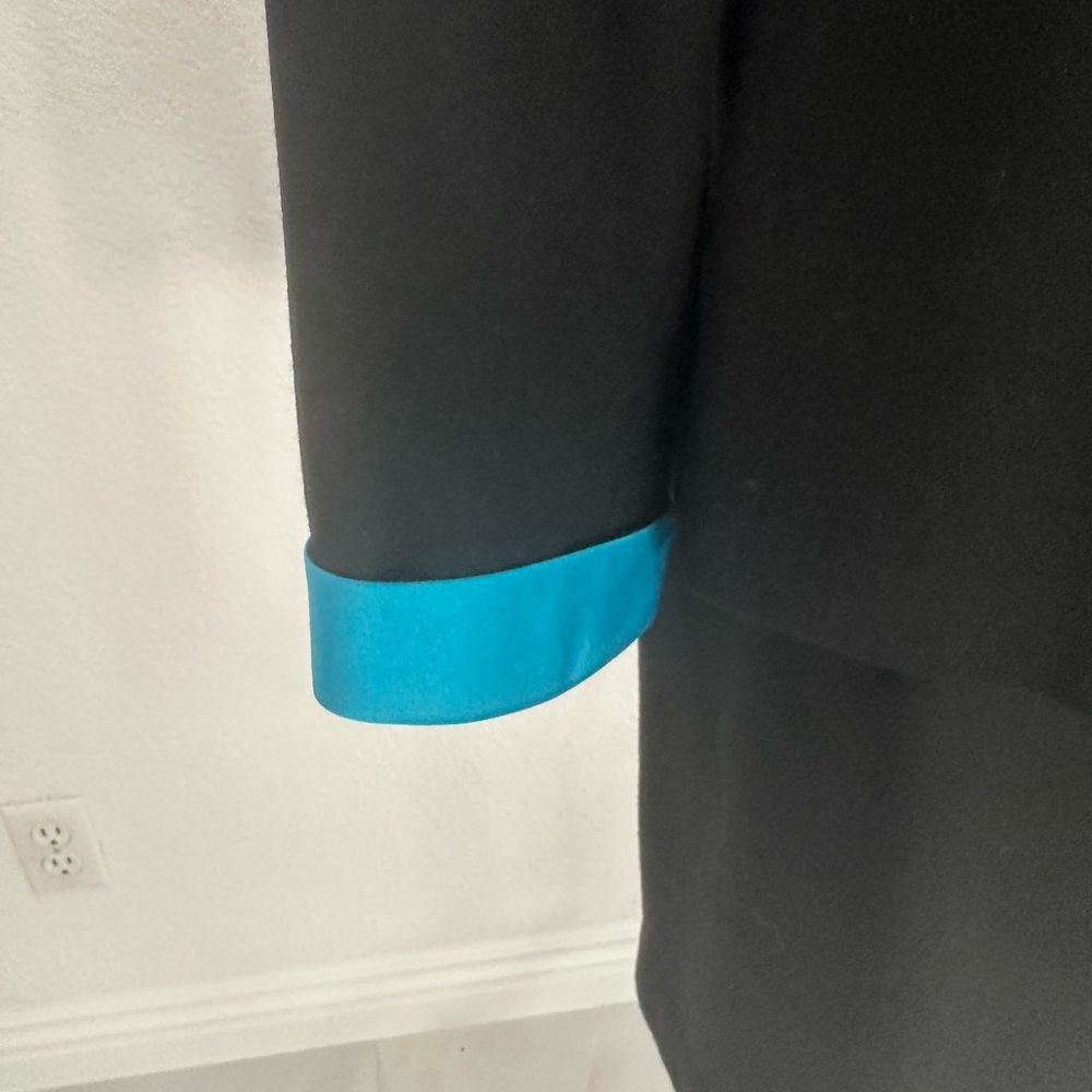 Valerie Stevens Black Suit - Picture 5 of 8